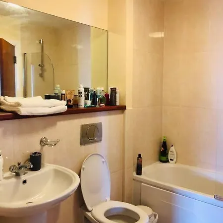 Apartment снеск Q,r-с0de First -,-lovely Place In City Center Dublin